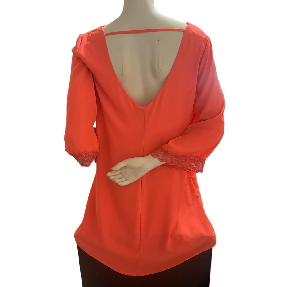 ASTR Shift Dress - Picture 3 of 6